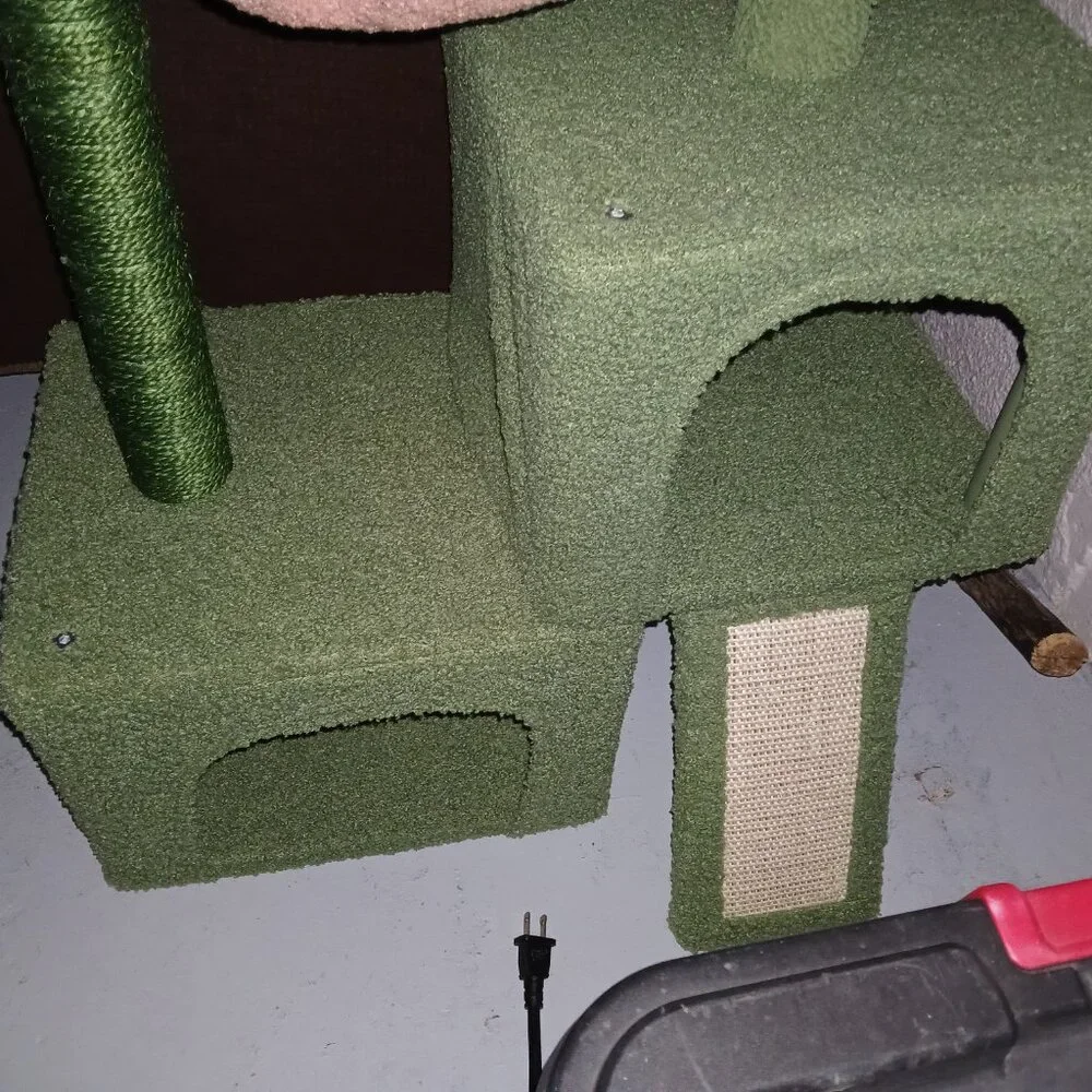 Cat tower mutil function, multiple levels,several ways for your cat to lay & pla